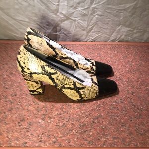 Karen Scott ladies shoes